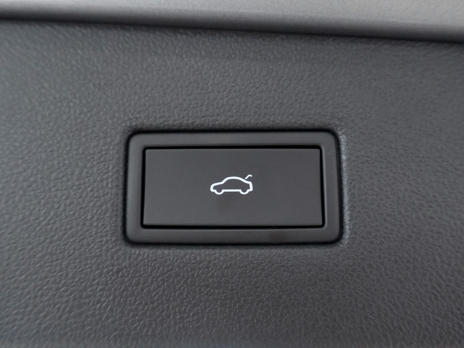 Fahrzeugabbildung Volkswagen Tiguan Allspace Life 2.0 TDI | LED AHK ACC