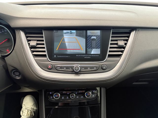Grandland X Ultimate 1.2 Turbo AHK LED TEMP