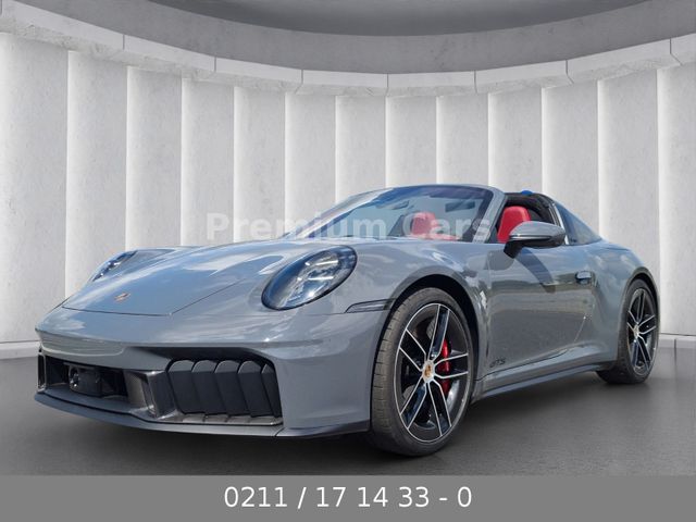Porsche 911 Targa 4 GTS /SportDesign Carbon / Liftsystem