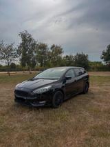 Ford Focus 1.6 TDCi runderneuert.