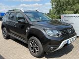 Dacia Duster II Celebration 4WD ALLRAD 131 PS 1 HAND - Dacia: 4.4