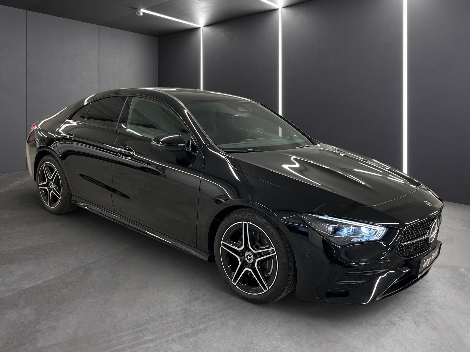 Fahrzeugabbildung Mercedes-Benz CLA 200 AMG*Burmes*Night*Distonic*360°*MultiBeam