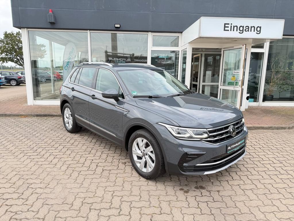 Volkswagen Tiguan Elegance Standheizung LED AHK 2023
