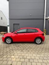 Volkswagen Polo VI Highline - Volkswagen Polo: Rot