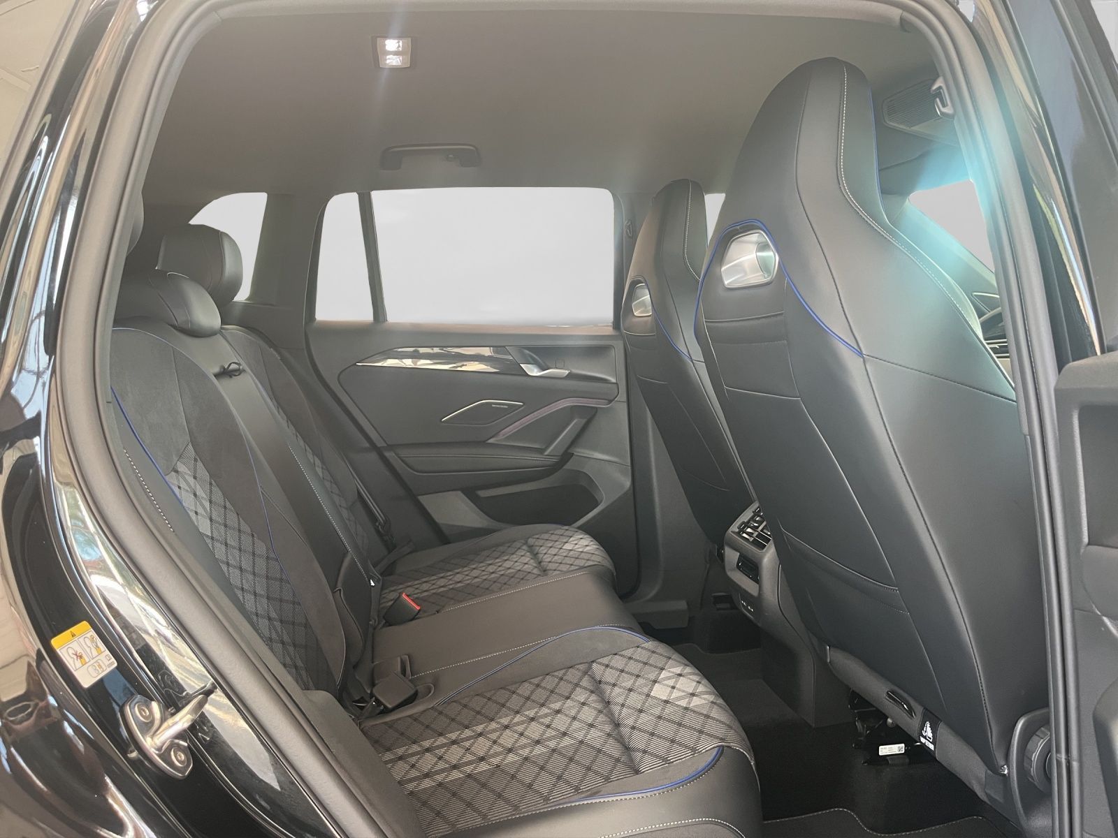 Volkswagen Tiguan - Bild 7