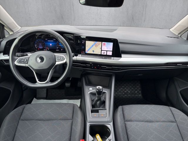 Golf VIII Life 1.5 TSI NAVI/STHZG/LED/ACC/RFK
