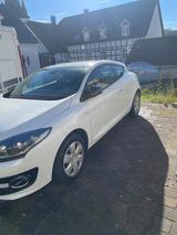 Renault Megane Coupé Bose Edition ENERGY TCe 130 S&S... - Renault Megane von privat