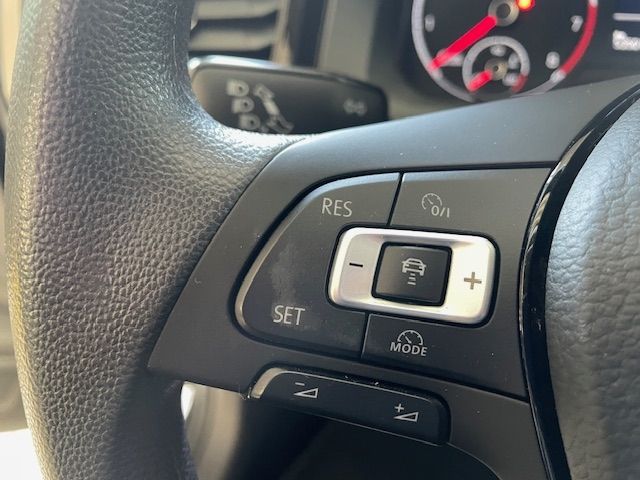 Polo 1.0 TSI DSG VI Comfortline ACC Apple CarPla