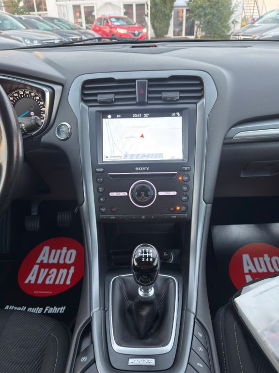Ford Mondeo - Bild 10