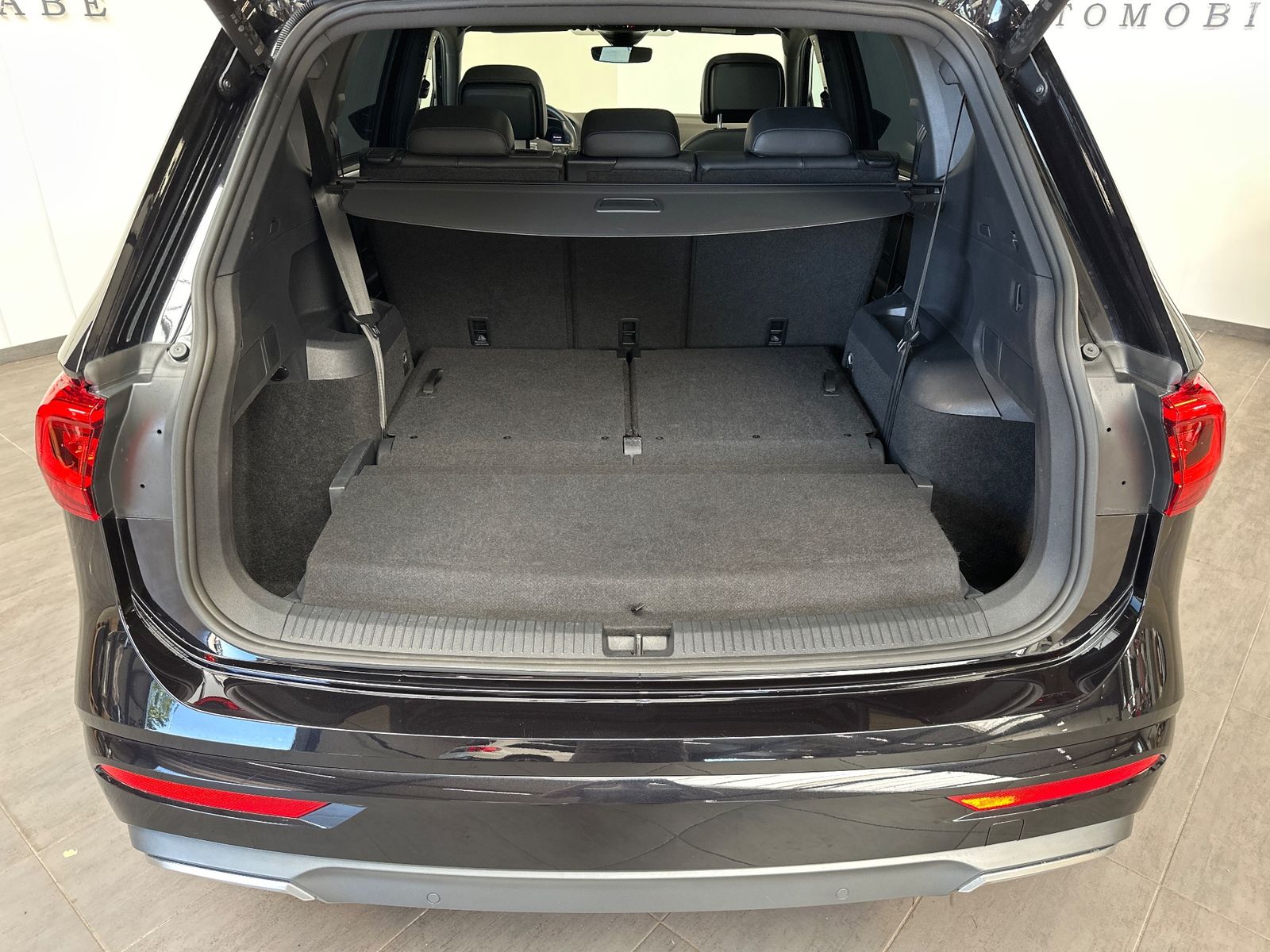 Fahrzeugabbildung SEAT Tarraco FR 4Drive 7-Sitzer NAV+LED+KAM+AHK+PANO
