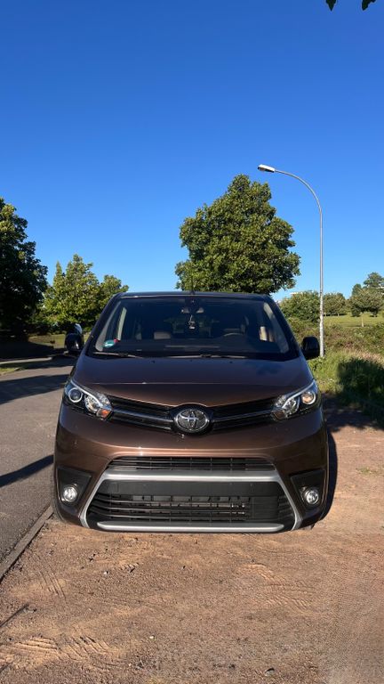 Toyota Proace (Verso)