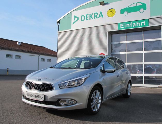 Kia Ceed Rentner/Garage Unfallfrei / Dekra geprüfT