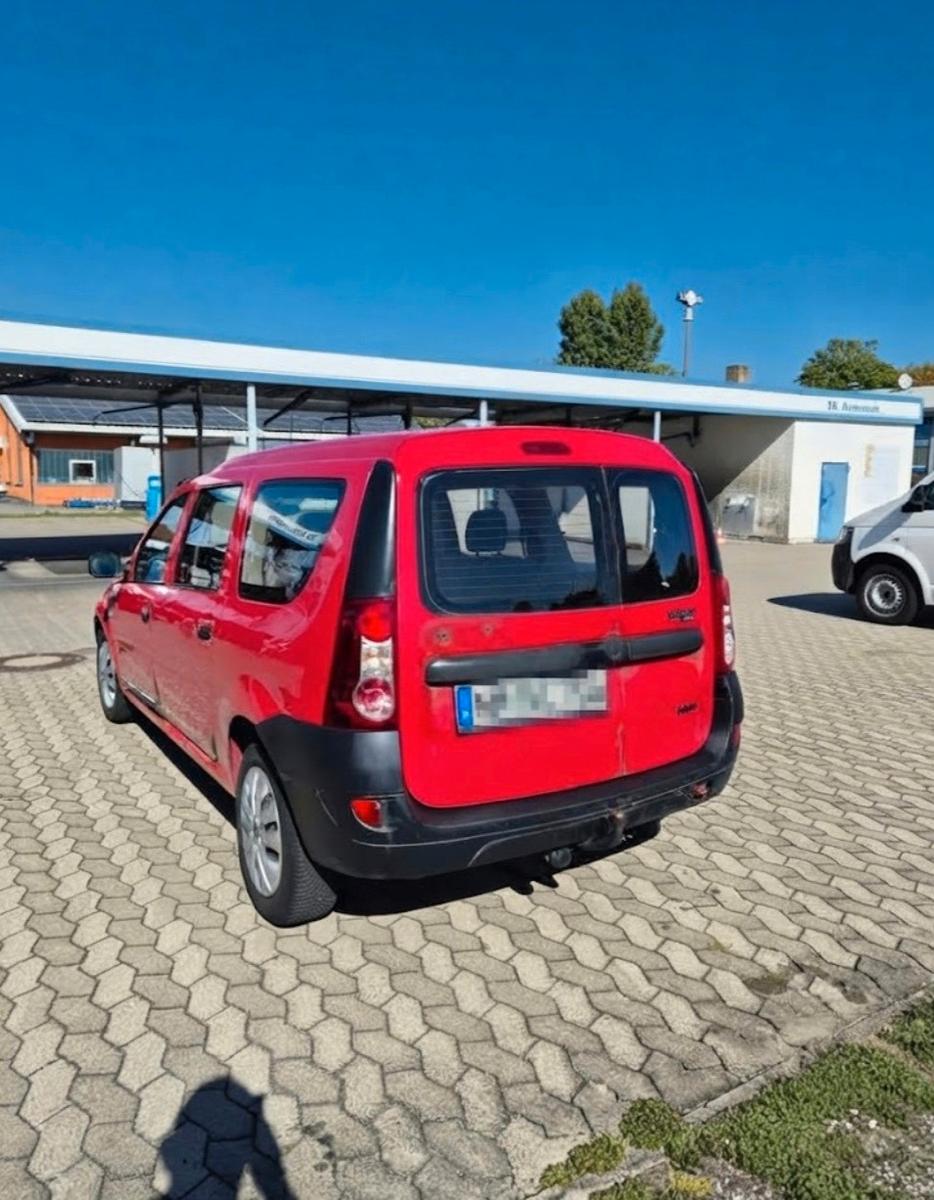 Dacia Logan 2010 — photo 5
