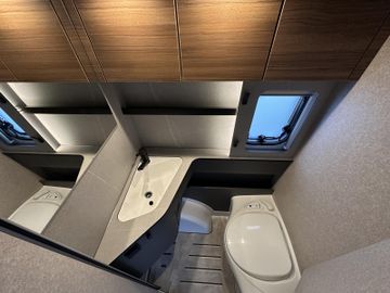 HYMER  ERIBA  HYMERCAR Eriba Feeling 442 FahrradträgerBATTERIEMARKISE