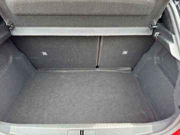 Fotografie 8 des Opel Corsa GS Navi Matrix-LED Kamera Allwetterreifen