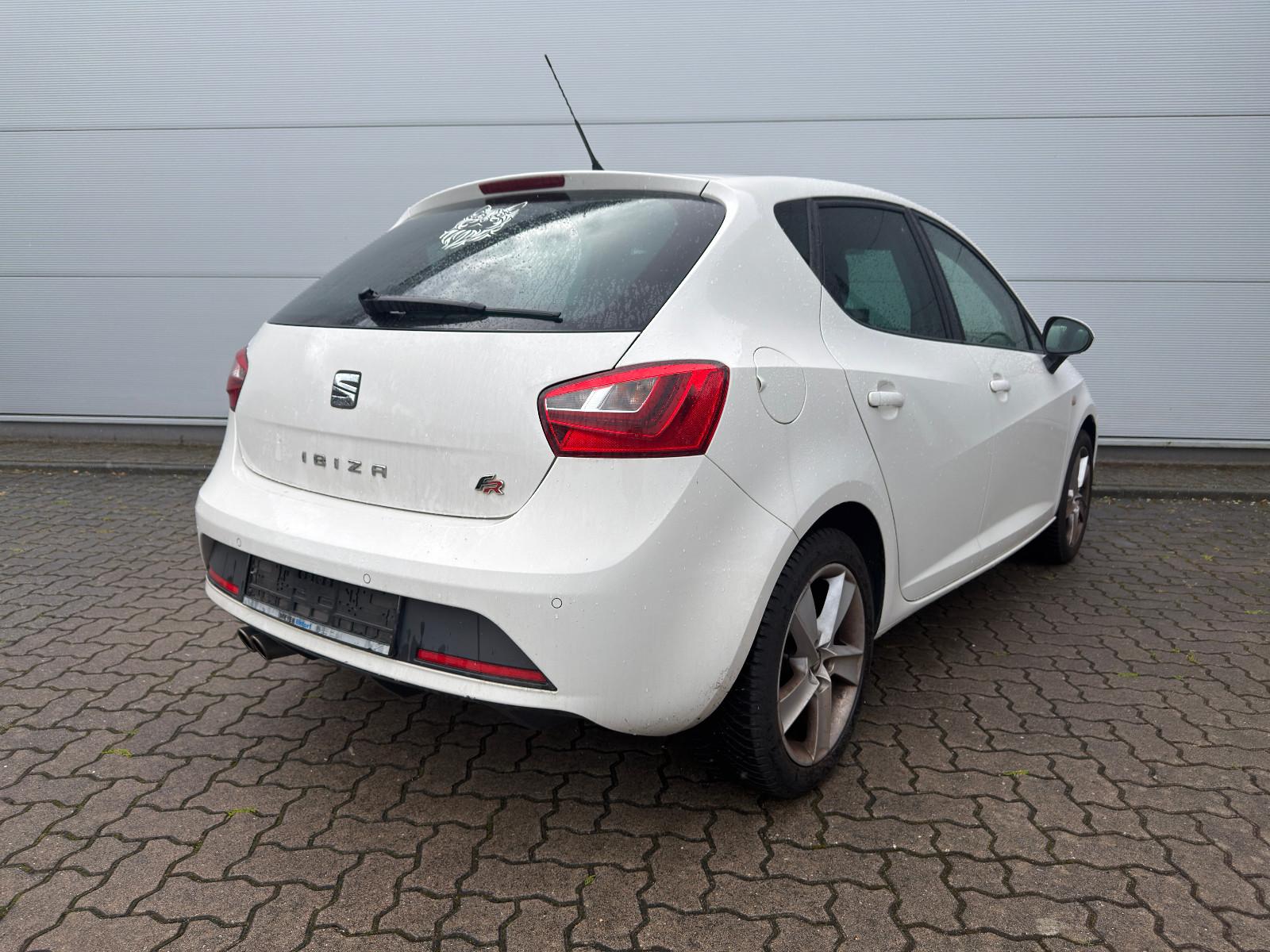 Seat Ibiza 1.2 TSI FR - Bi-Xenon Einparkhilfe hinten