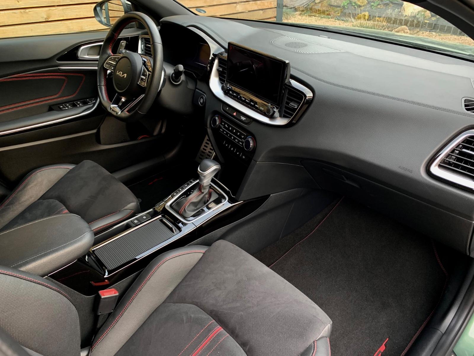 Kia ProCeed GT - Experience Green - Vollausstattung