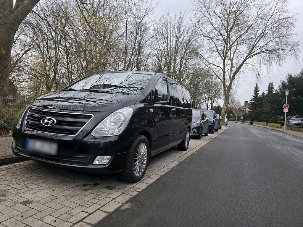 Image of Hyundai H-1