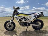 Husqvarna 701 Supermoto - SUPERMOTO
