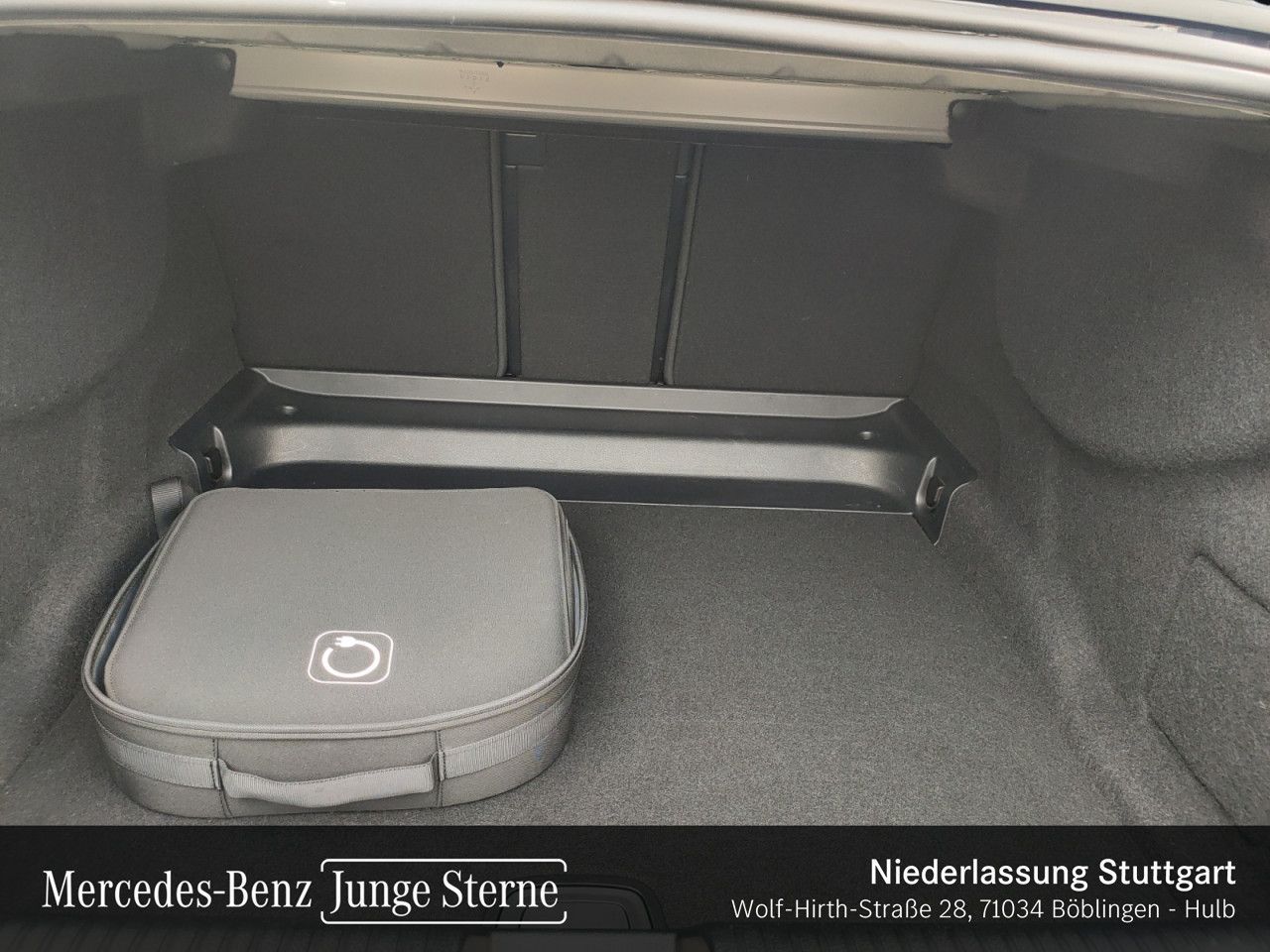 Mercedes-Benz EQE 300 ELECTR. ART ADVANCED AHK DISTR 19 MEMO foto 21