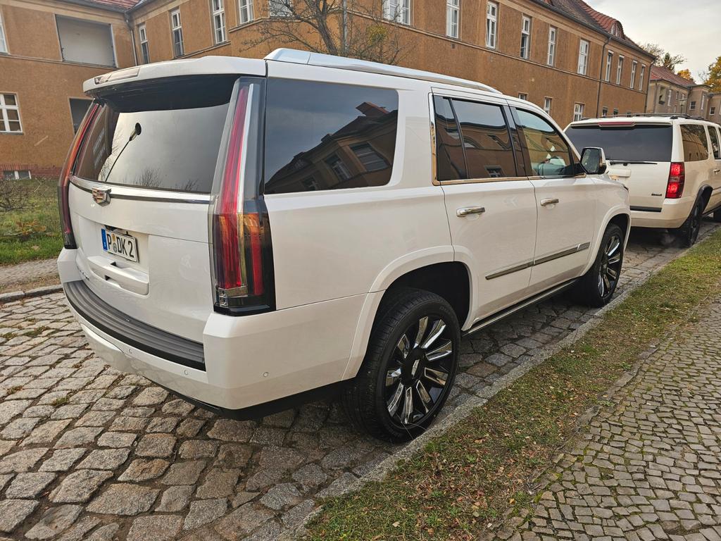 Cadillac Escalade