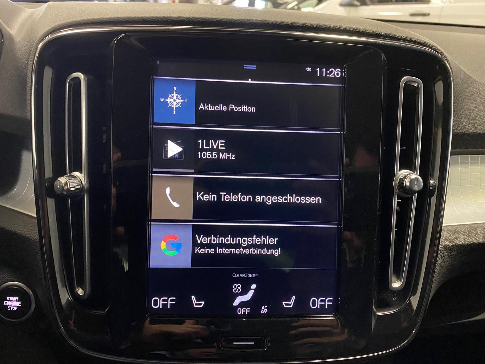 Fahrzeugabbildung Volvo XC40 KLIMA+RFK+PDC+NAVI+SITZHEIZ+4x4+AHK+ALU+LED