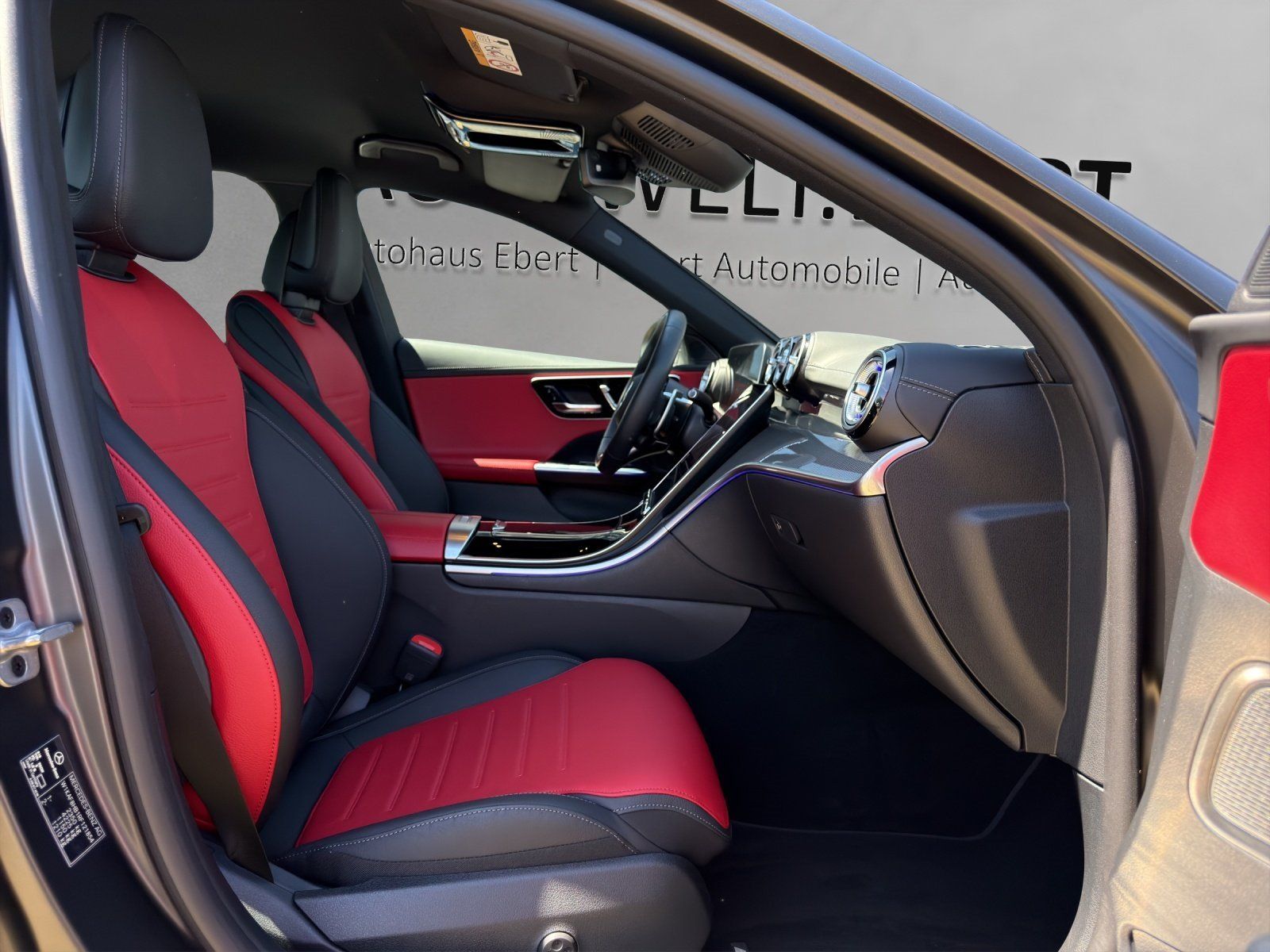 Fahrzeugabbildung Mercedes-Benz C43 AMG Premium MAGNO Memo DISTRO KeyGo HAL 360°