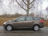 Ford Focus Turnier Kombi"Business" mit orig.54000 KM - Ford Focus Business mit Benzin-Antrieb