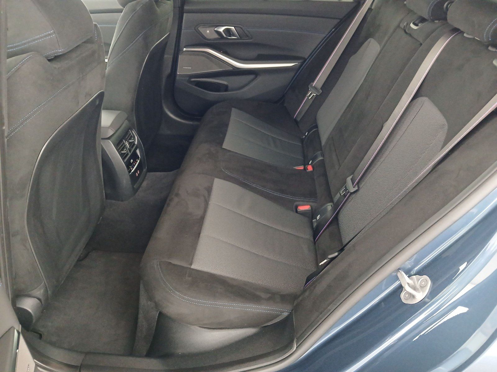 BMW 320 - Bild 13