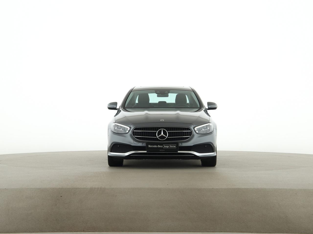 Mercedes-Benz E 220 d Avantgarde SHD Widescreen Distr. LED