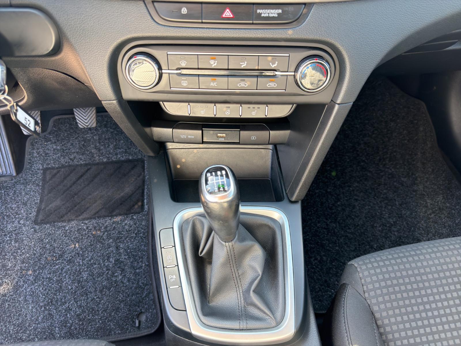 Kia cee'd Sportswagon TEMPOMAT|SITZHEIZUNG|KLIMA|PDC