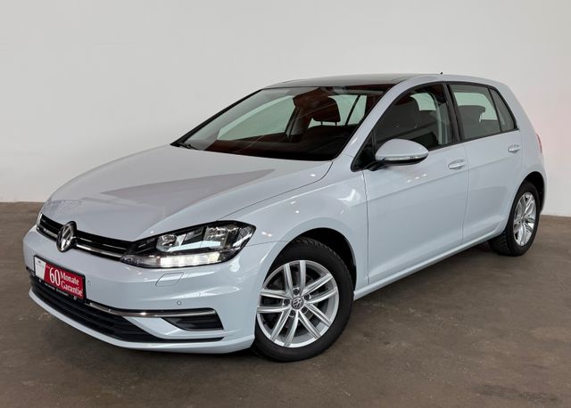 Volkswagen GOLF VII FACELIFT KEYLESS PANO SHZ PDC TÜV