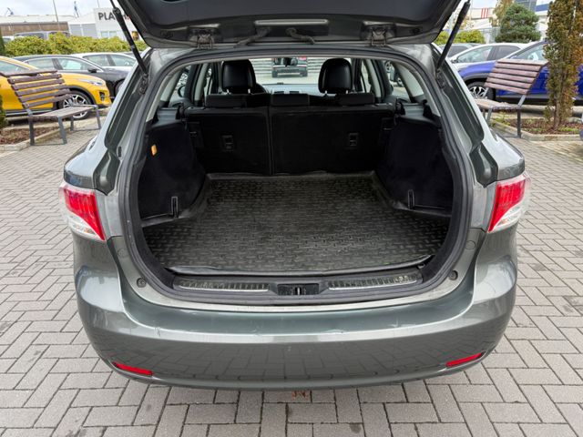 Toyota Avensis  Kombi Basis