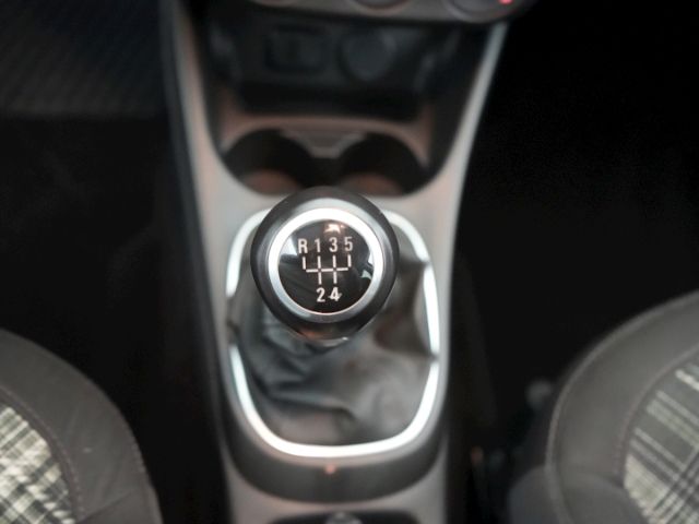 Corsa E COLOR EDITION+SITZHEIZUNG+LENKRADHEIZUNG