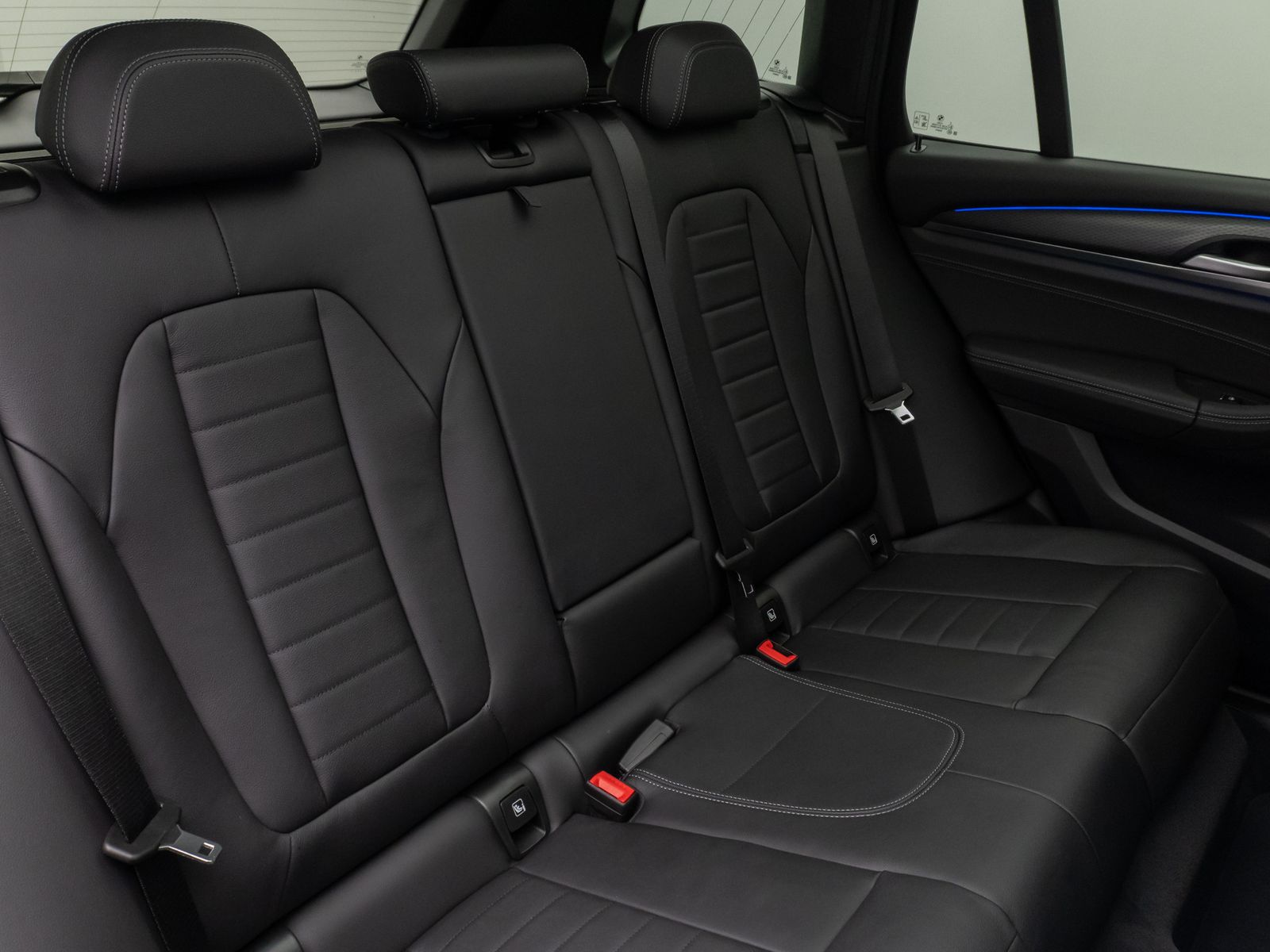 Fahrzeugabbildung BMW X3 xD20i M Sport 360° Laser DAB DispKey Panorama