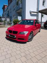 BMW E91 318d Karmesinrot - BMW 318: 318d E91