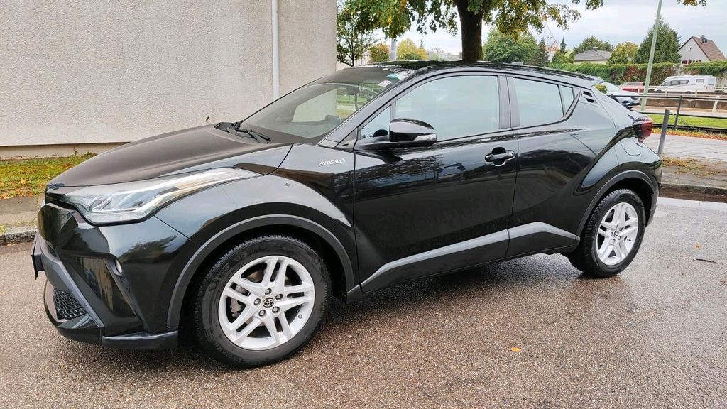 Image of Toyota C-HR