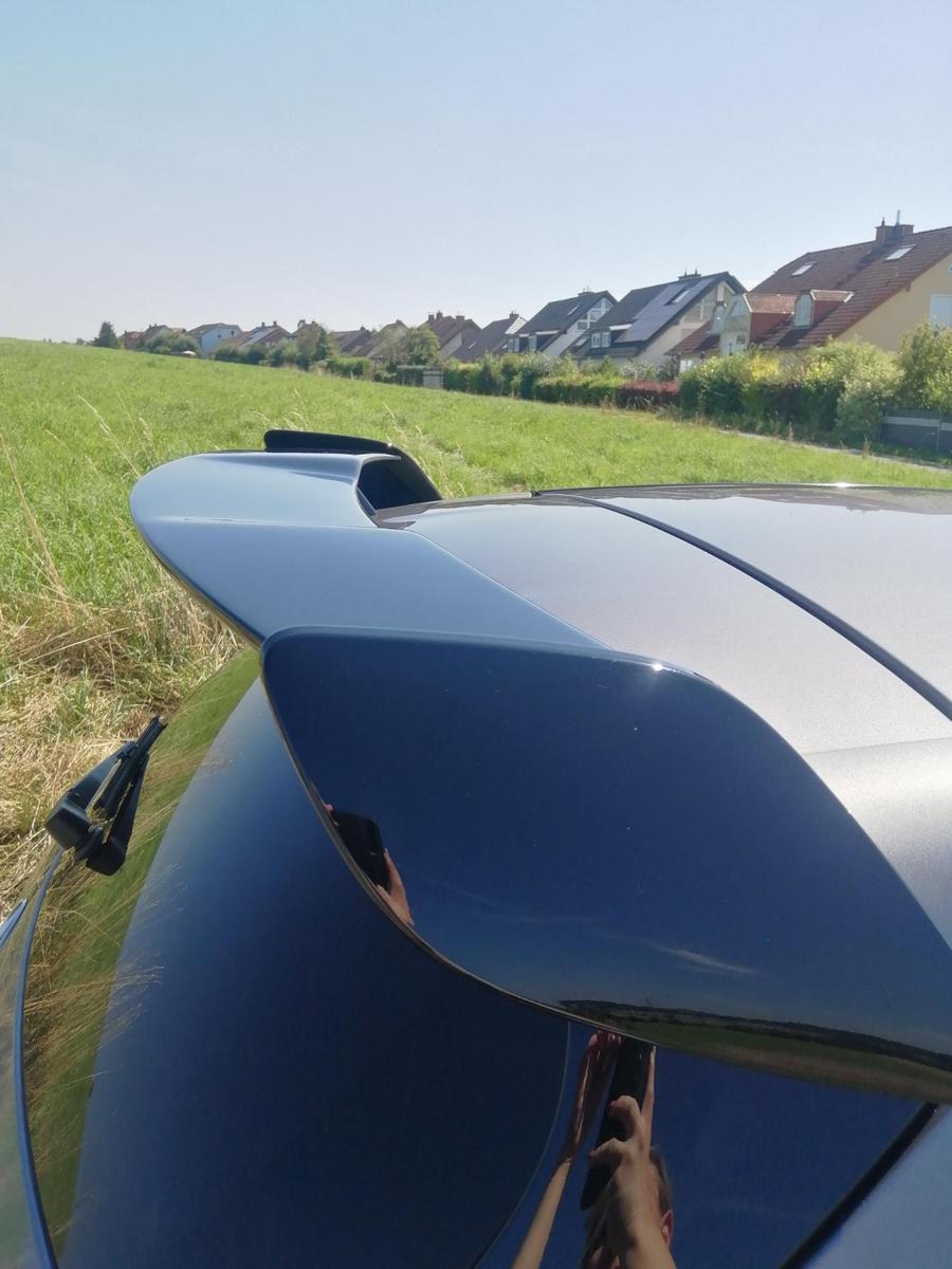 Mercedes-Benz A 250 Sport AMG Spoiler 19" Felgen