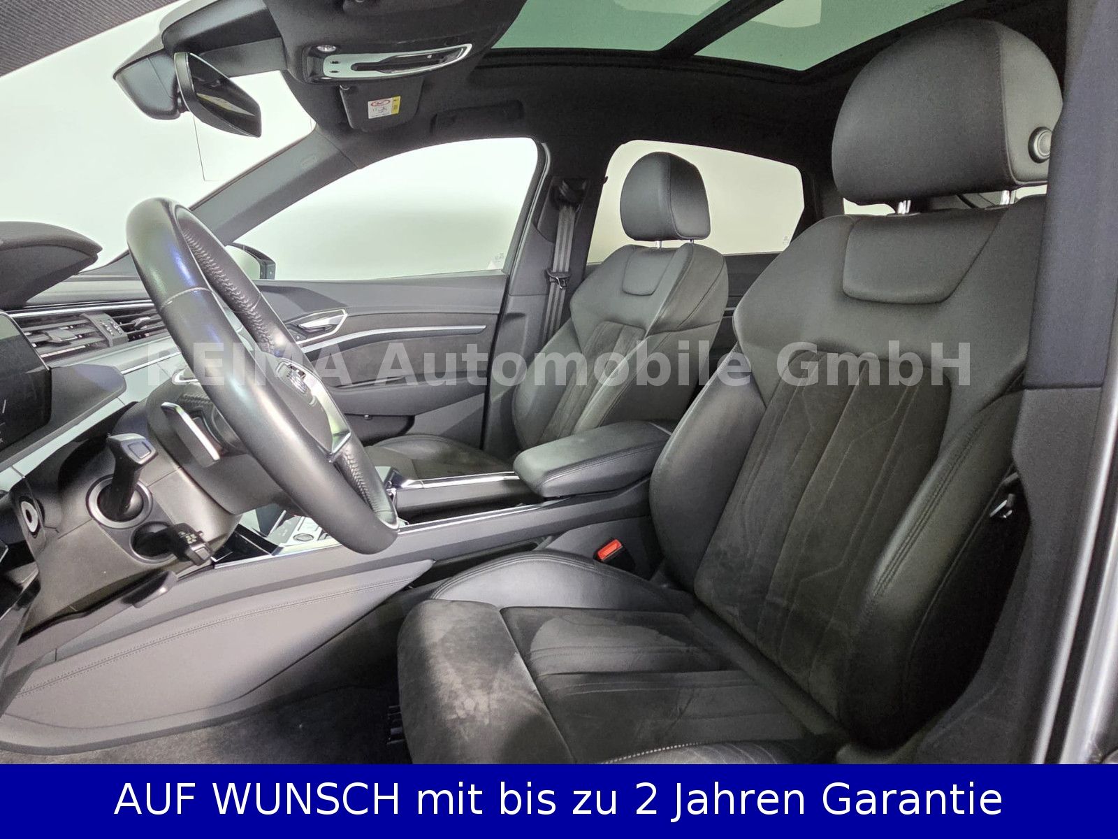Fahrzeugabbildung Audi e-tron Sportback 55 quattro, Matrix, ACC