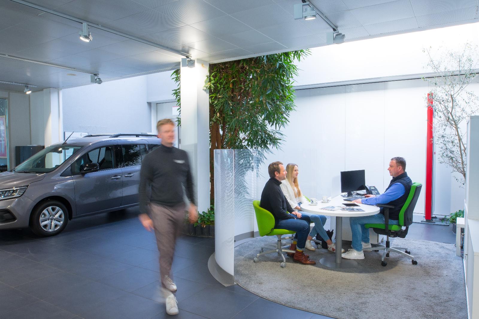 showroom-image-main
