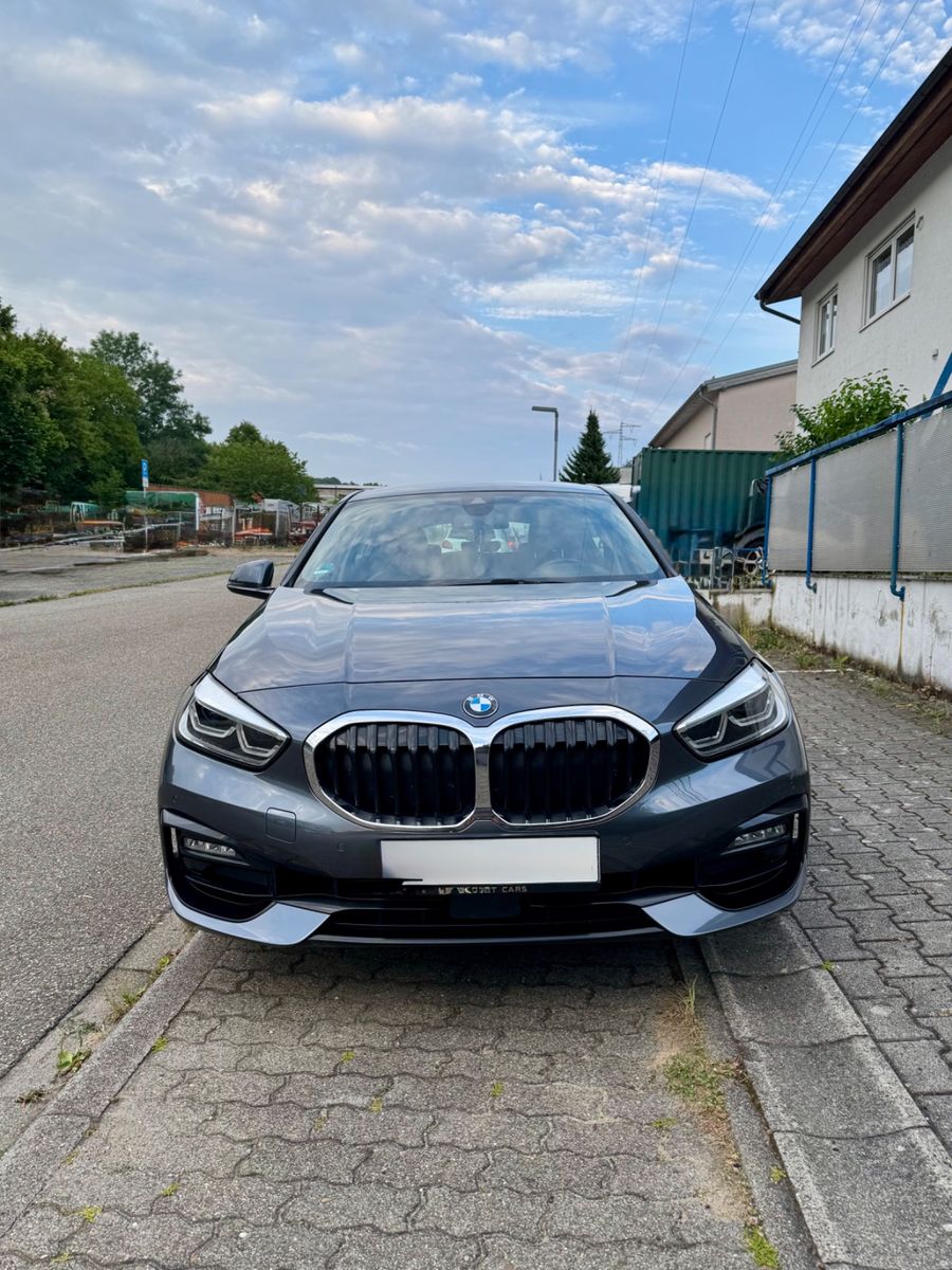 BMW 118d Sport Line Automatik | Business Paket | TÜV