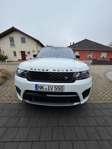 Land Rover Range Rover Sport SVR m. Facelift im Neuzustand!