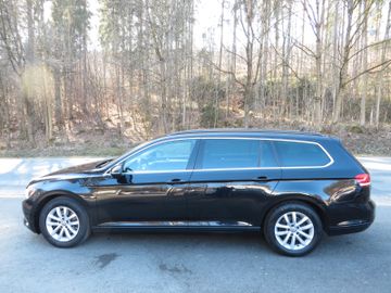 Volkswagen Passat Variant - 8