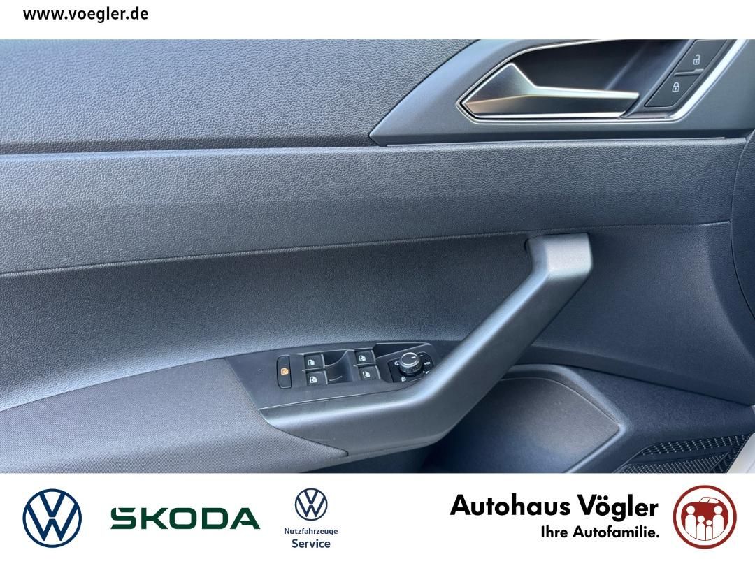 Taigo 1,0 TSI DSG R-Line AHK Kamera Navi