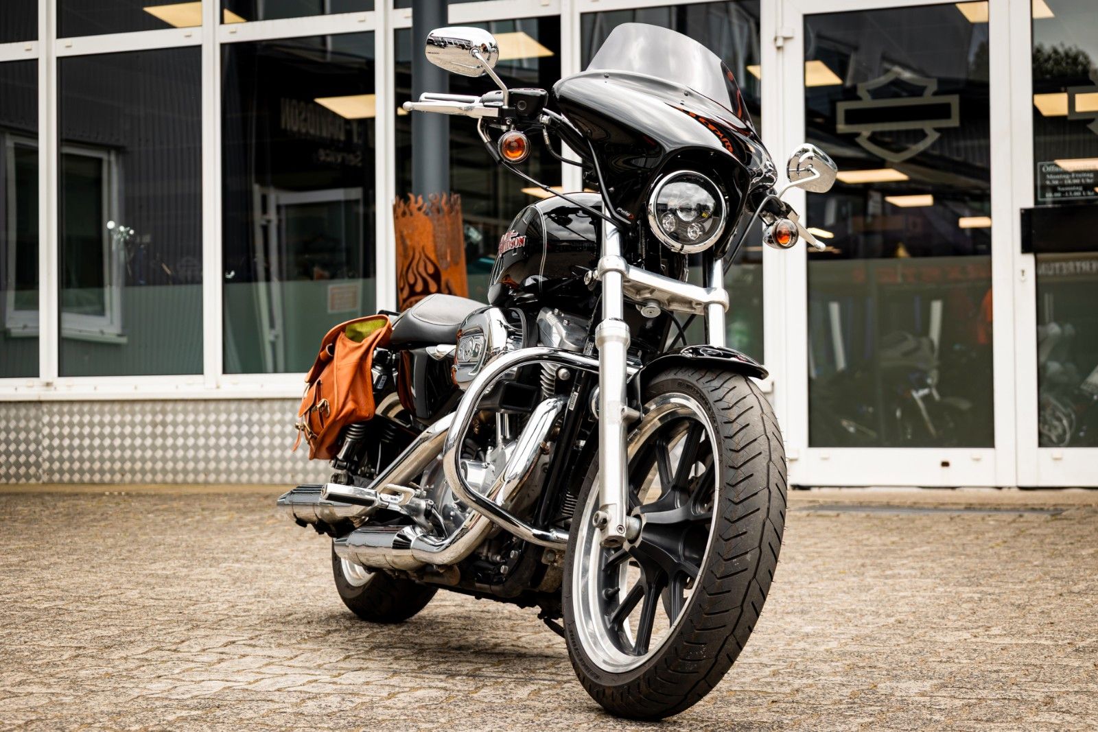 Fahrzeugabbildung Harley-Davidson XL883L SUPERLOW SPORTSTER