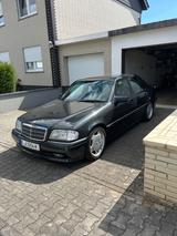 Mercedes-Benz C 36 AMG - bereits mit H Zulassung  - Mercedes-Benz C 36 AMG: Limousine