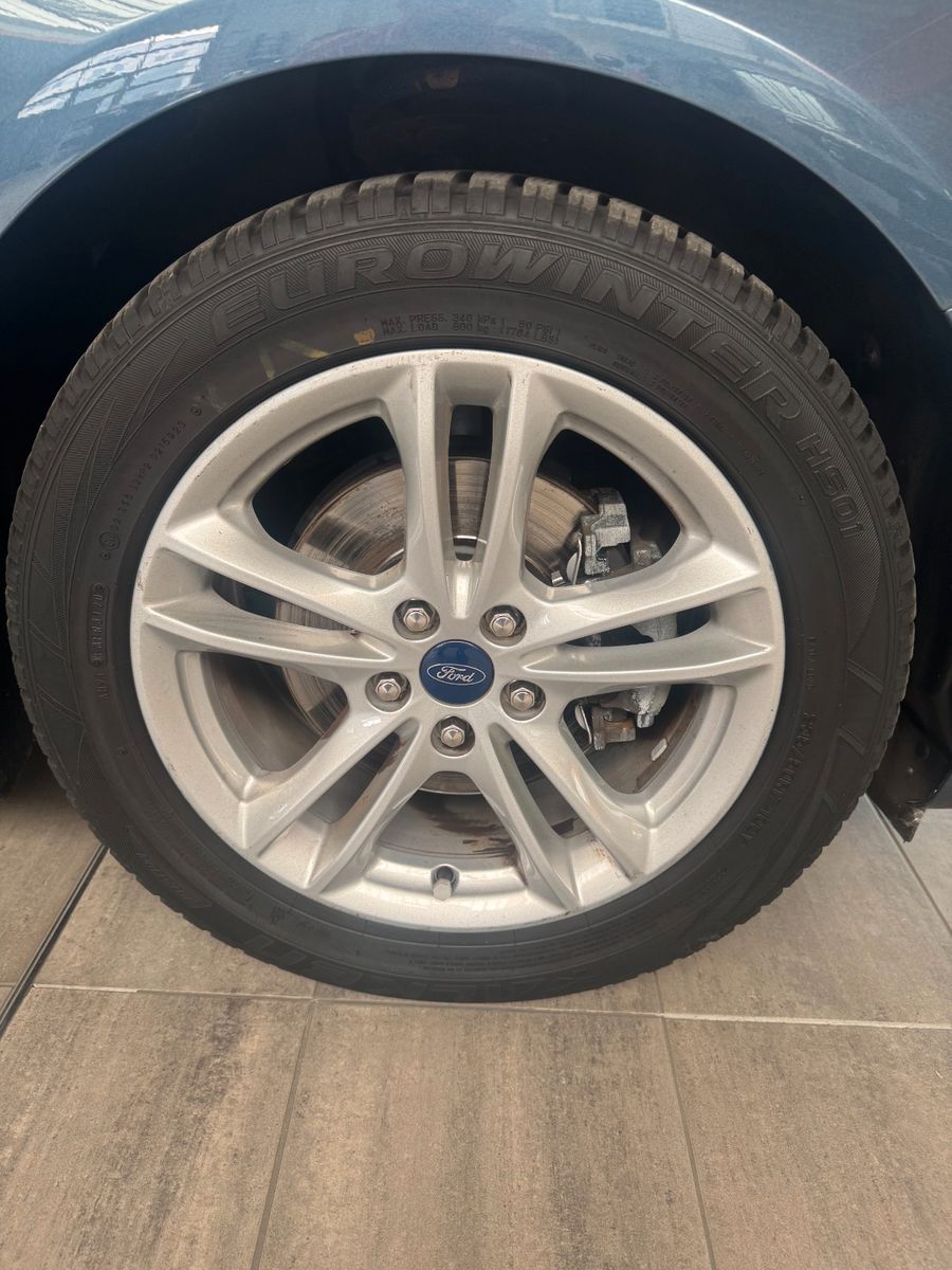 Fahrzeugabbildung Ford Mondeo Turnier Titanium Automatik