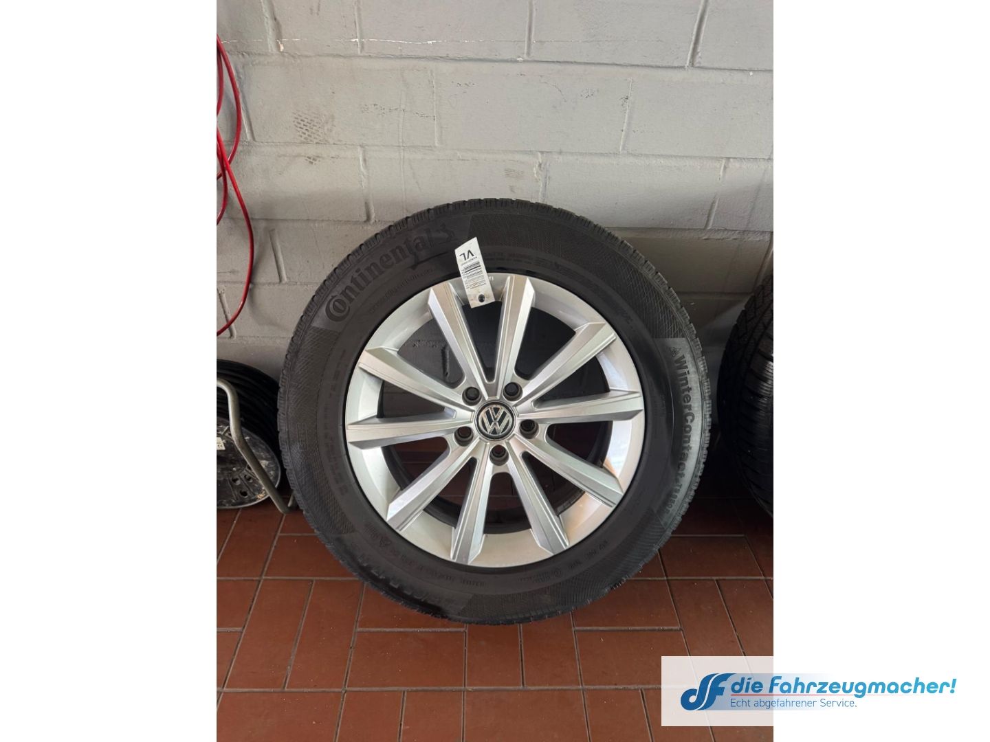 Fahrzeugabbildung Volkswagen Tiguan Comfortline BMT Start-Stopp 4Motion Navi