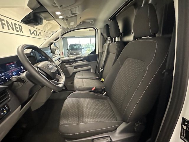 Fahrzeugabbildung Ford Transit Custom Kasten 320 L1 Trend FWD Plug-in H