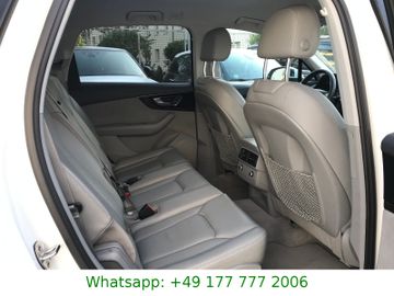 Audi Q7 - 10